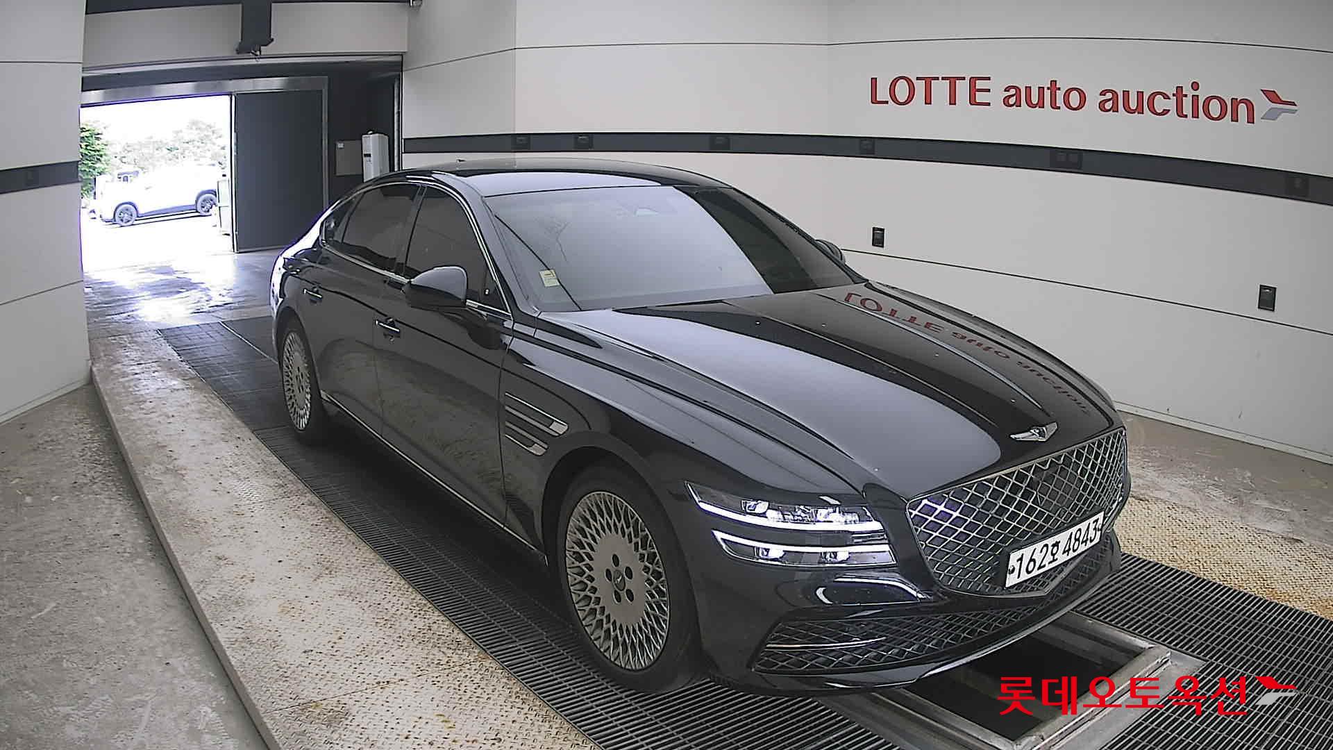 2021 - genesis g80