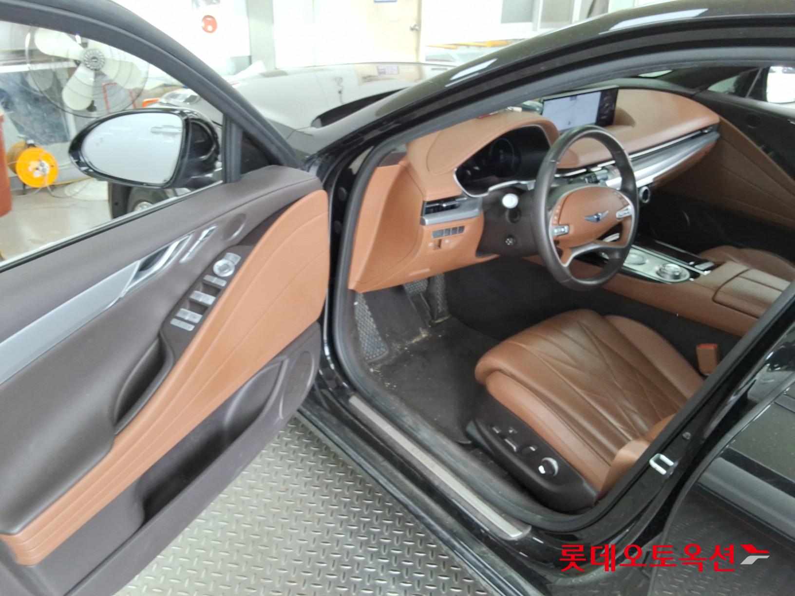 2021 - genesis g80