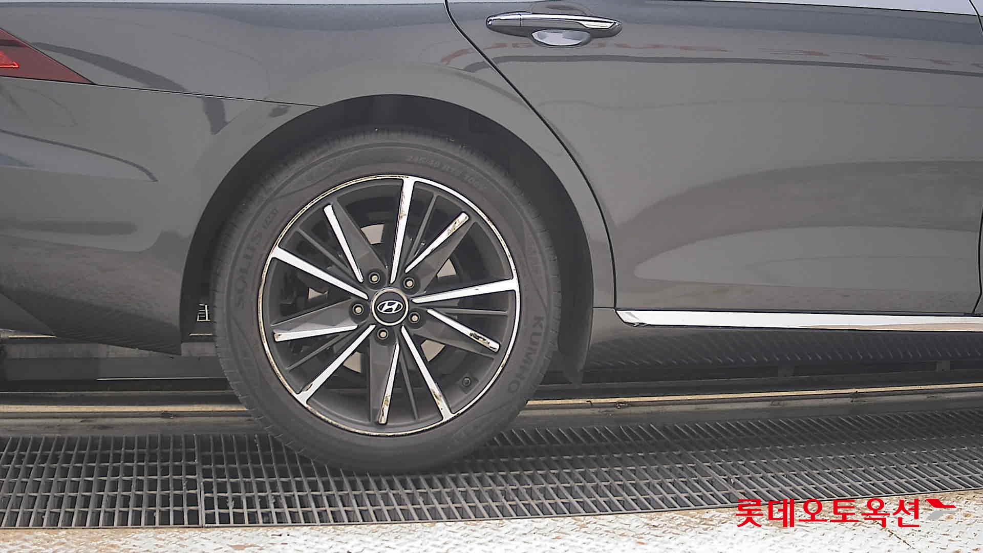 2022 - hyundai grandeur