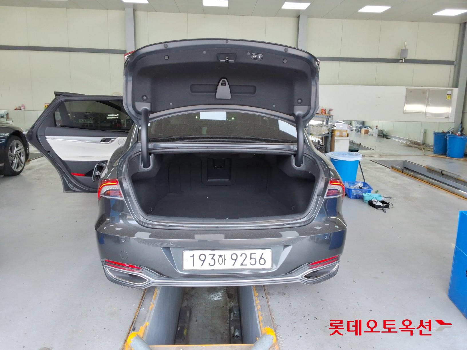 2022 - hyundai grandeur