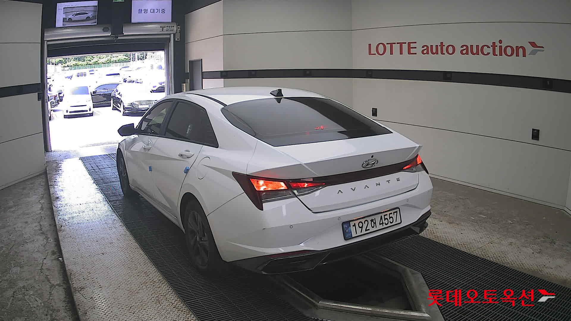 2023 - hyundai avante