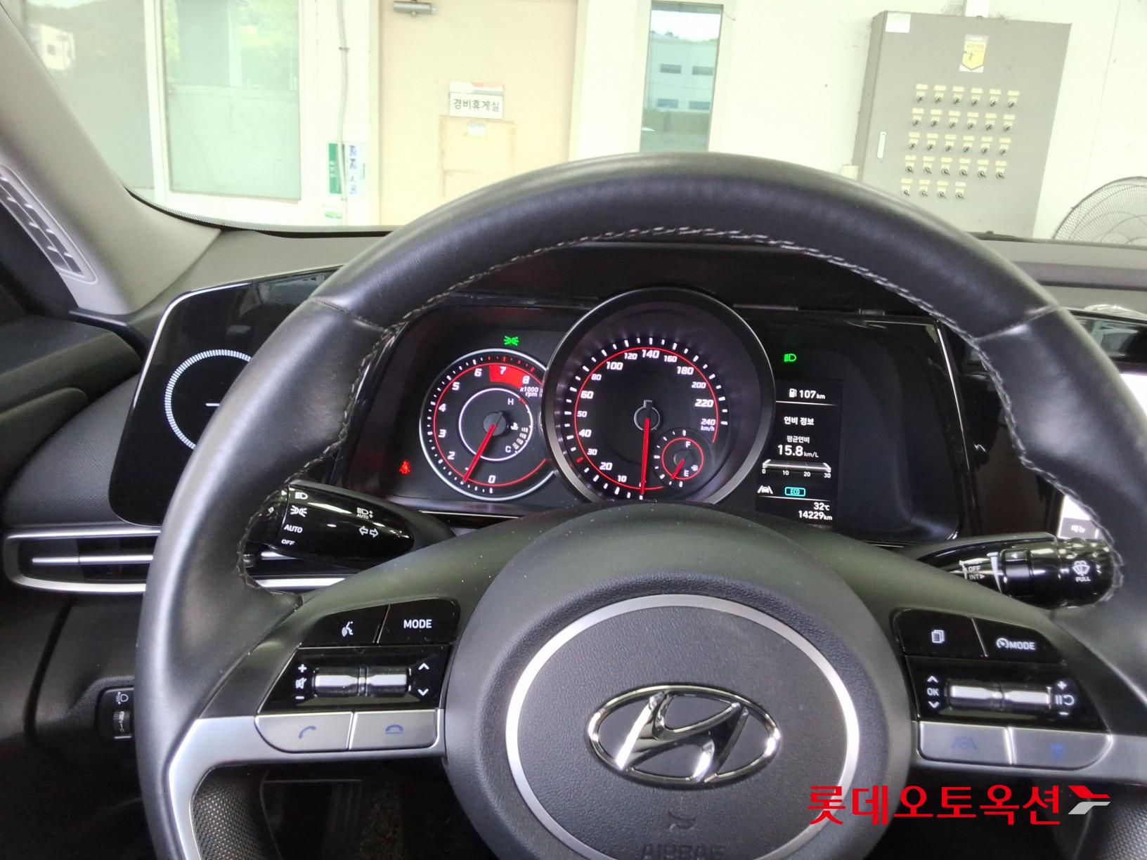 2023 - hyundai avante