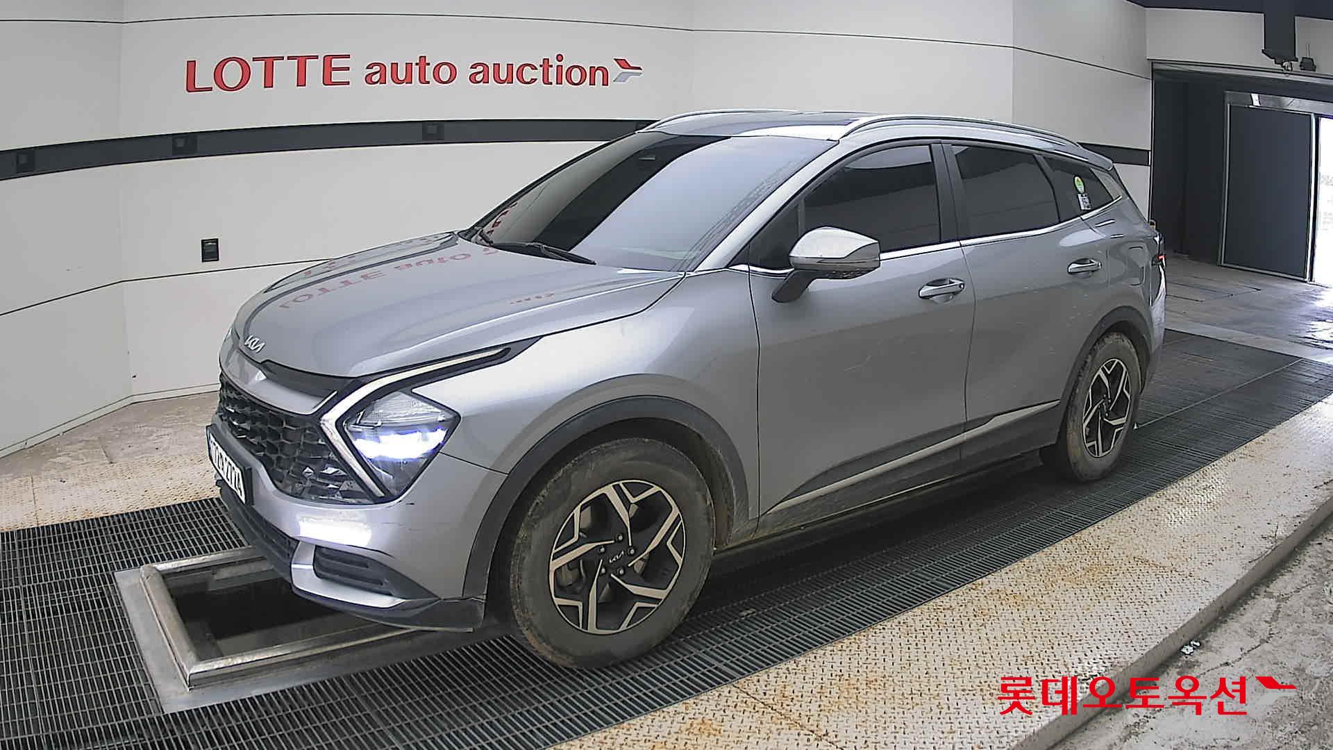 2022 - kia sportage
