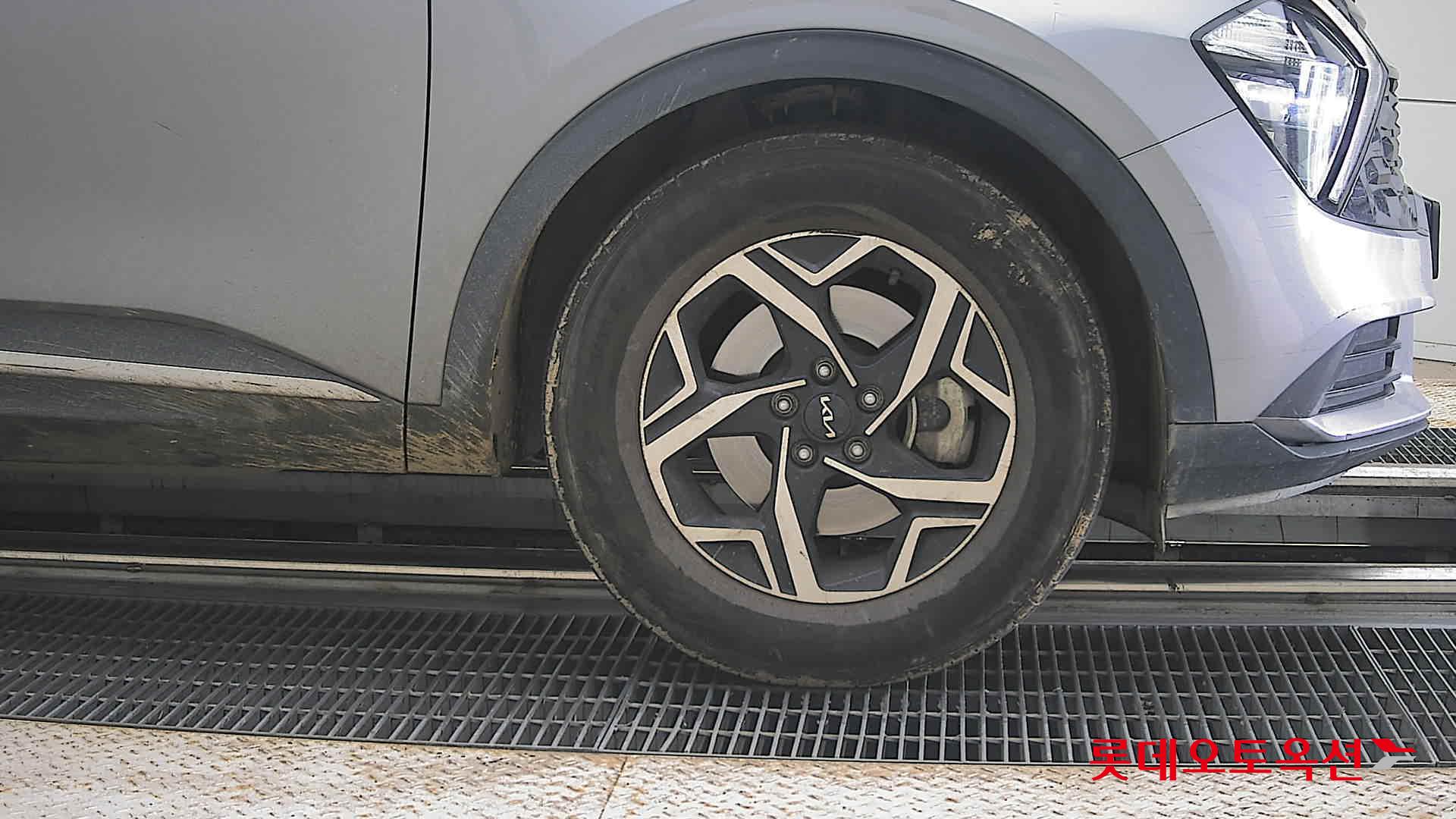 2022 - kia sportage