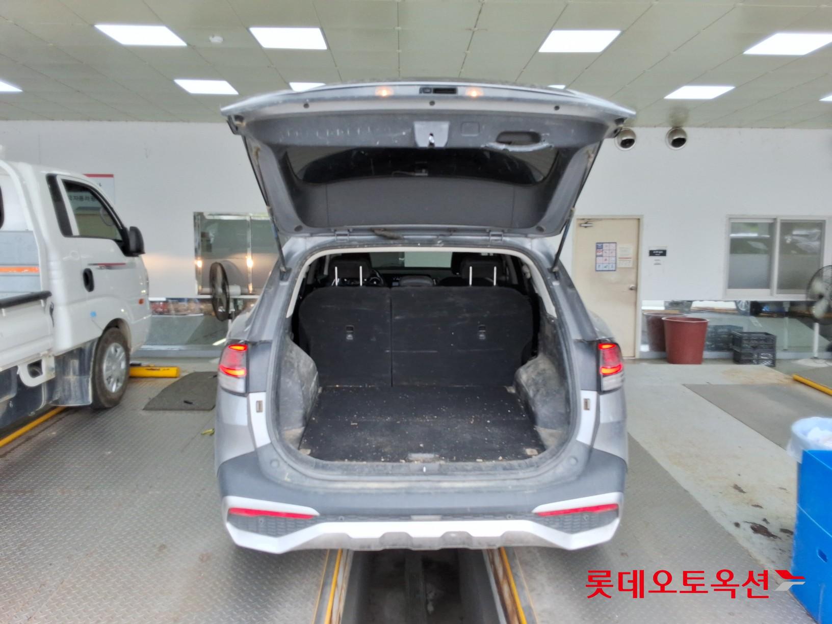 2022 - kia sportage