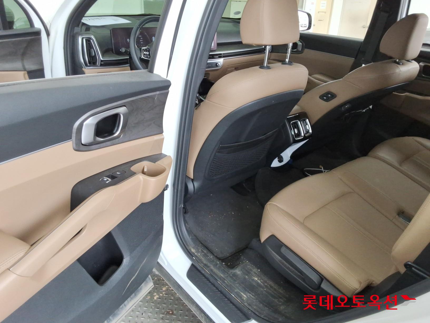 2025 - kia sorento