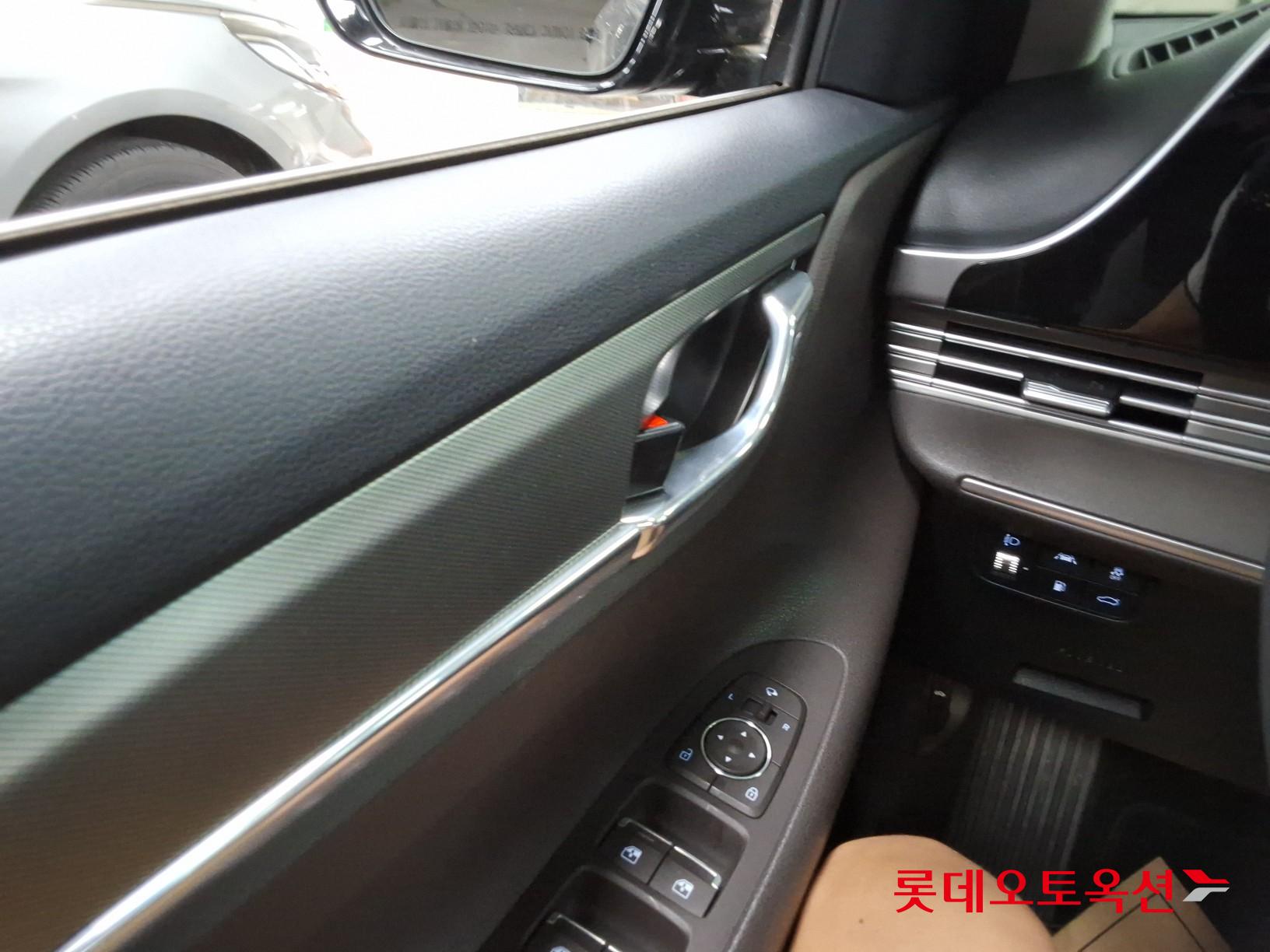 2022 - hyundai grandeur