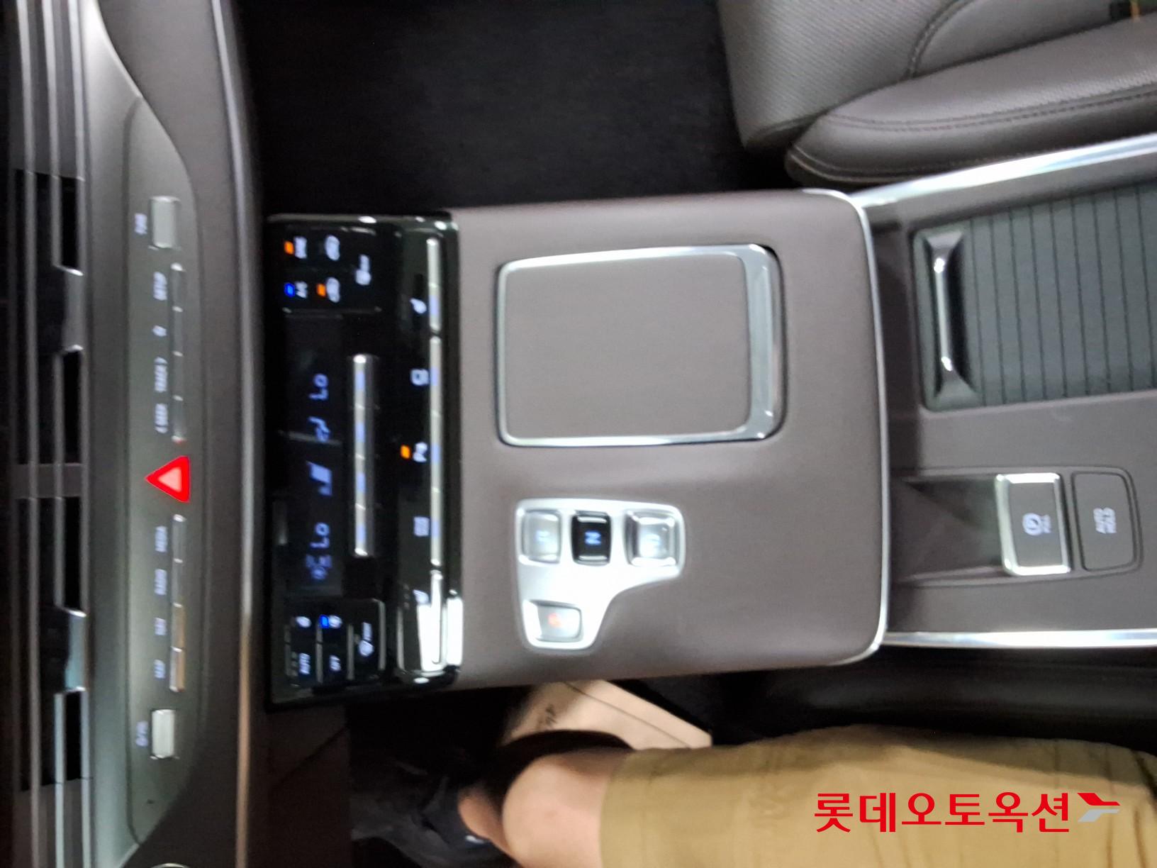 2022 - hyundai grandeur