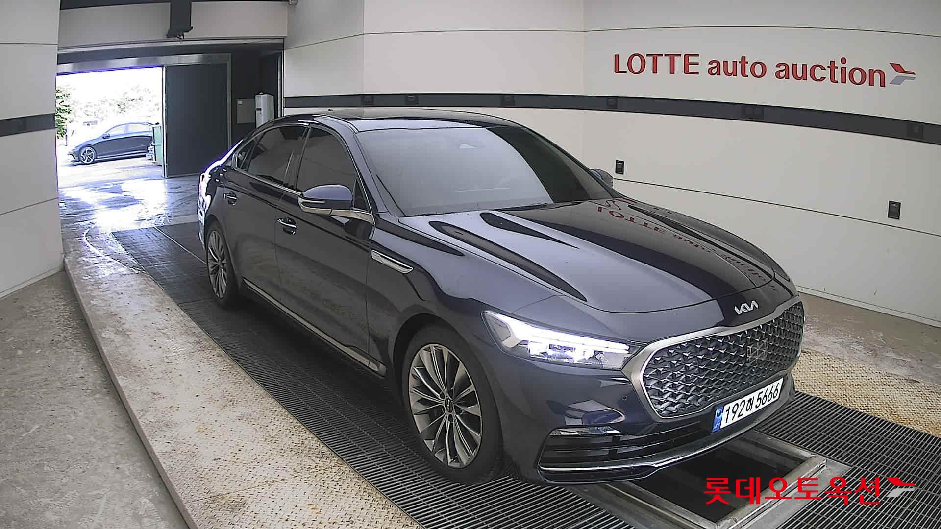 2023 - kia k9