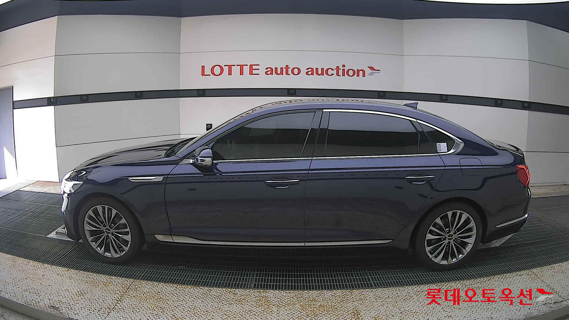 2023 - kia k9