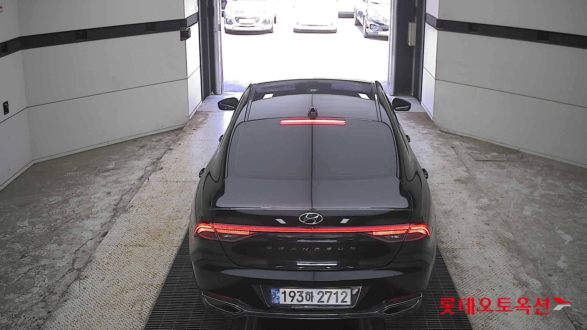 2022 - hyundai grandeur