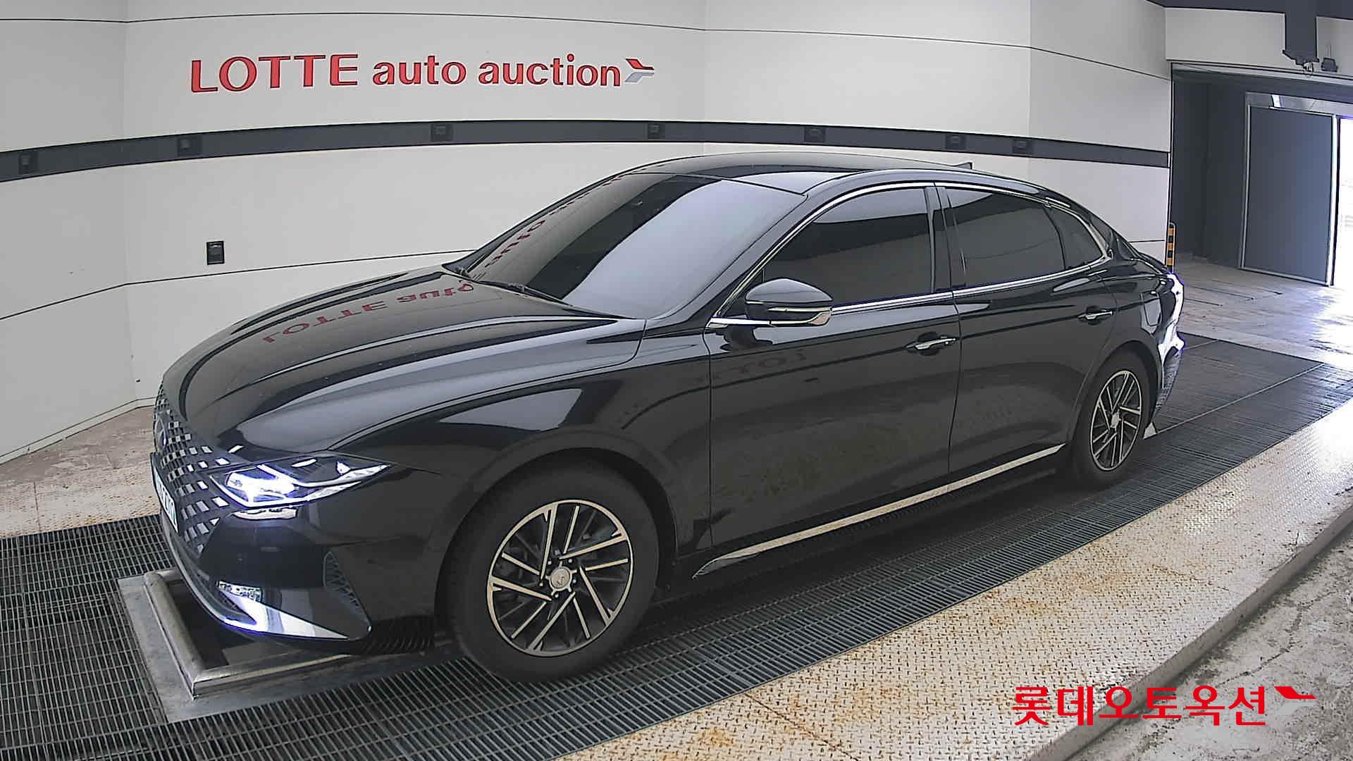 2022 - hyundai grandeur