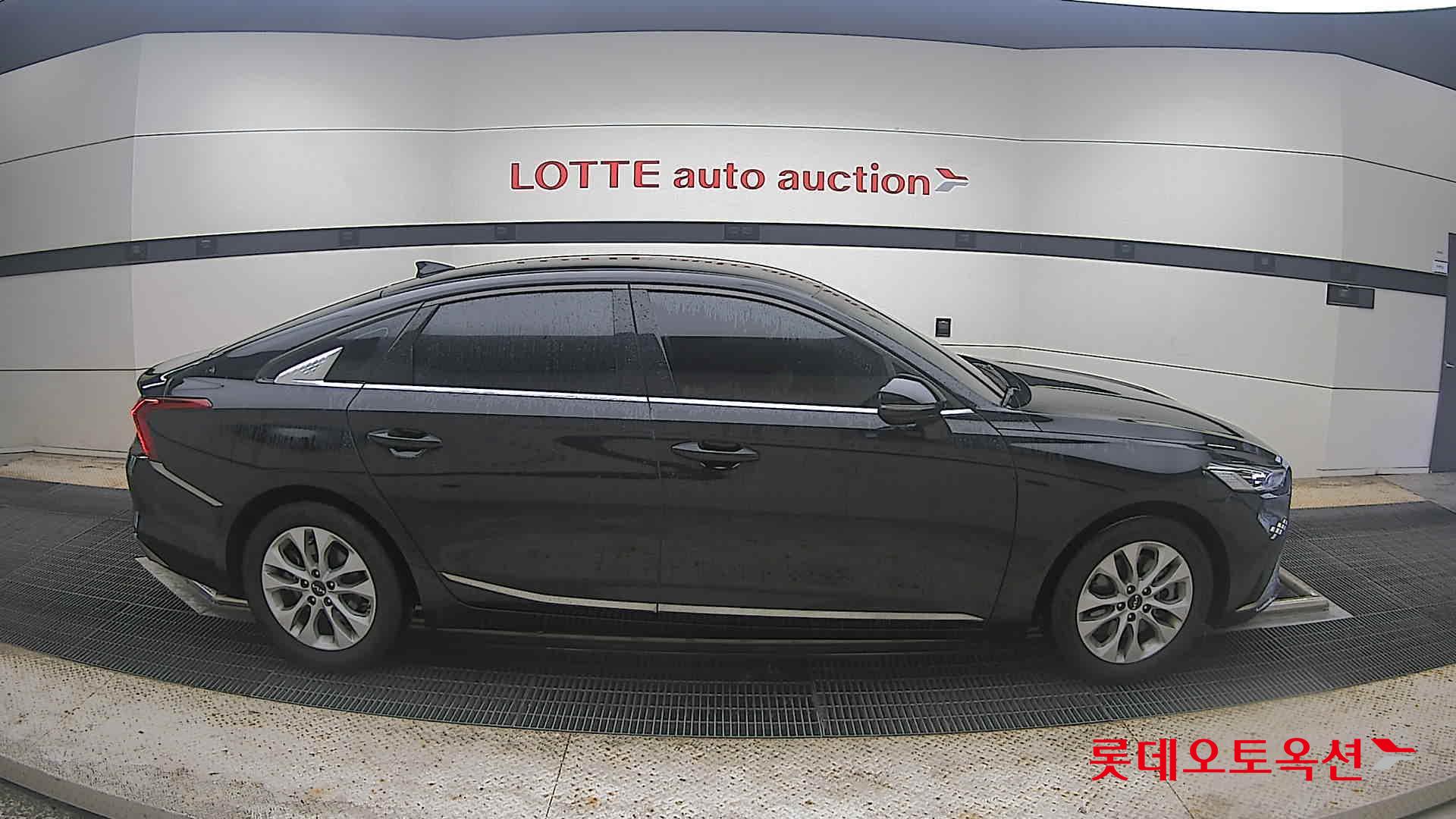 2023 - kia k8