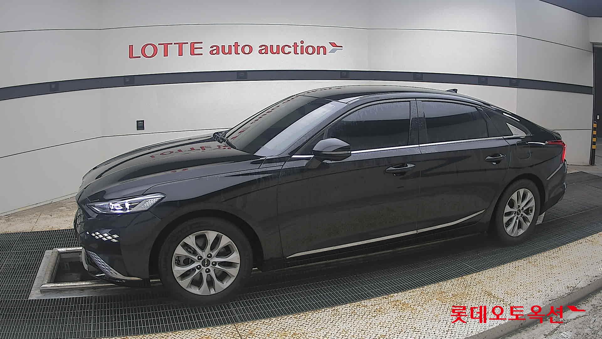 2023 - kia k8