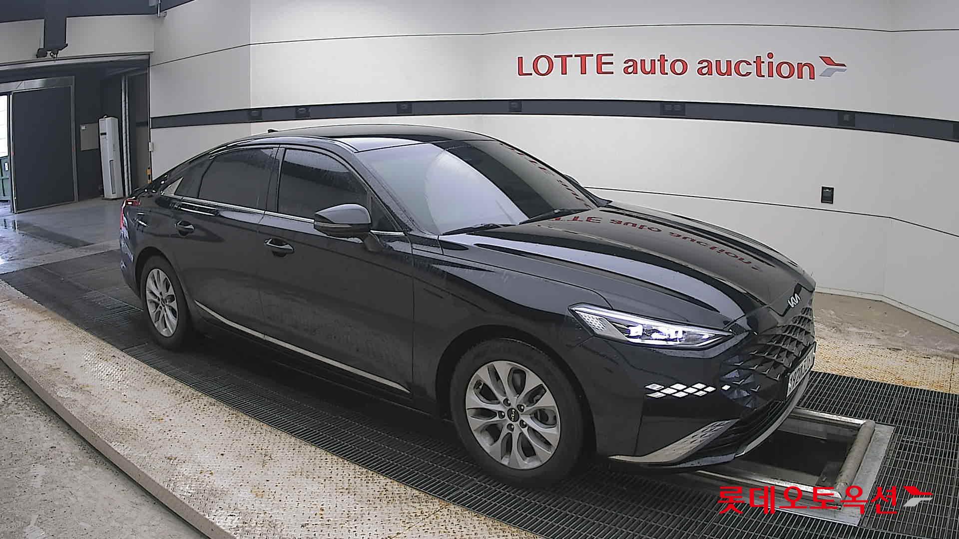 2023 - kia k8