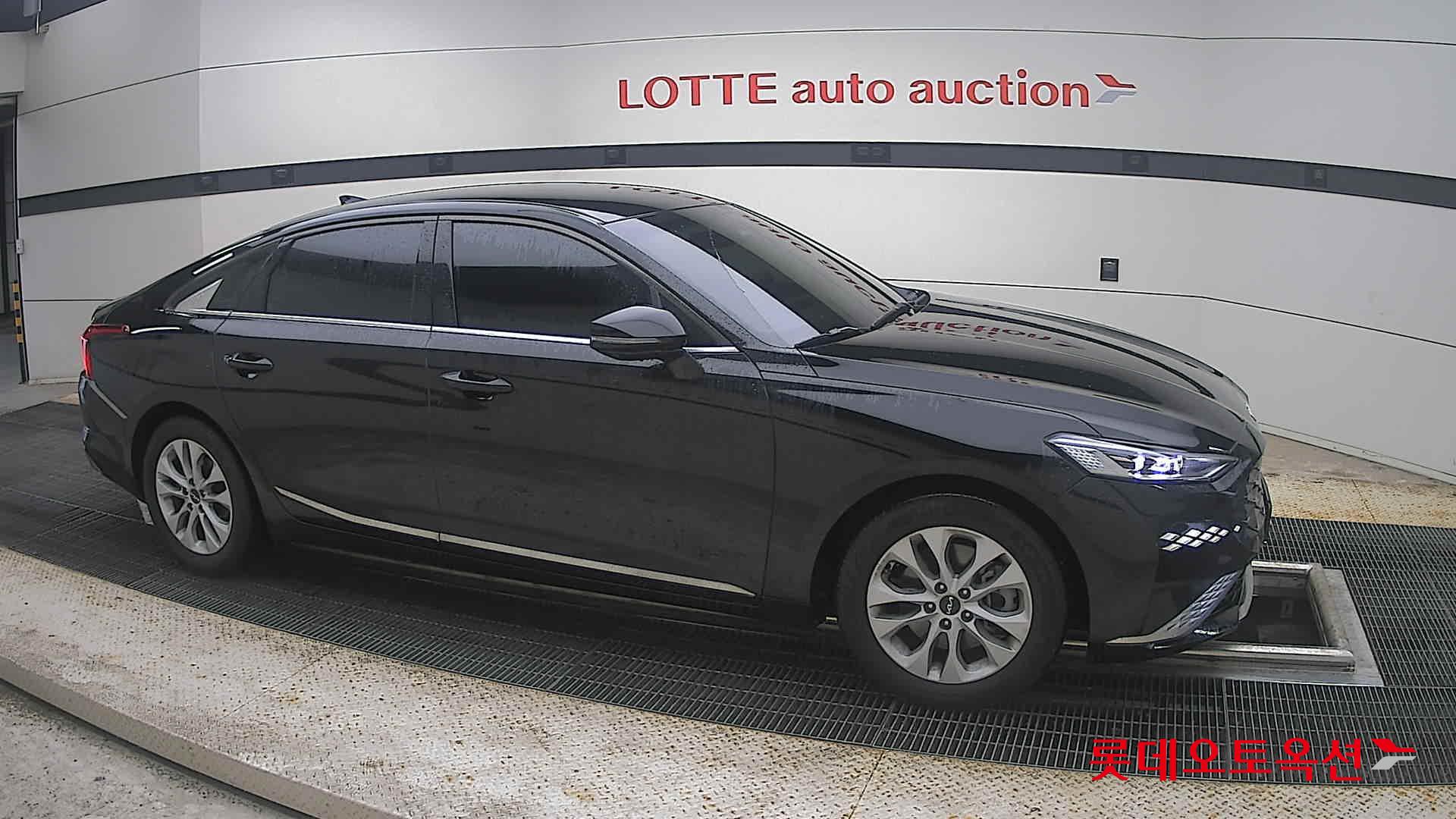 2023 - kia k8