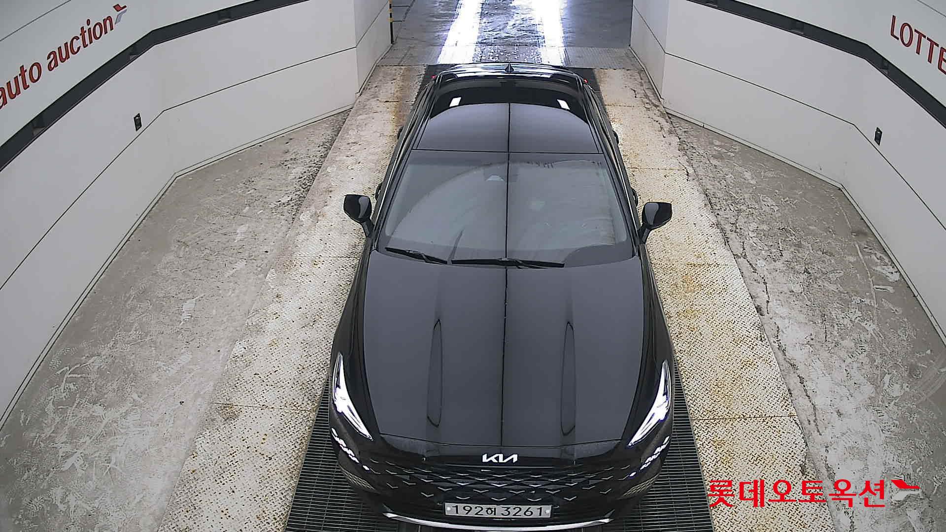 2023 - kia k8