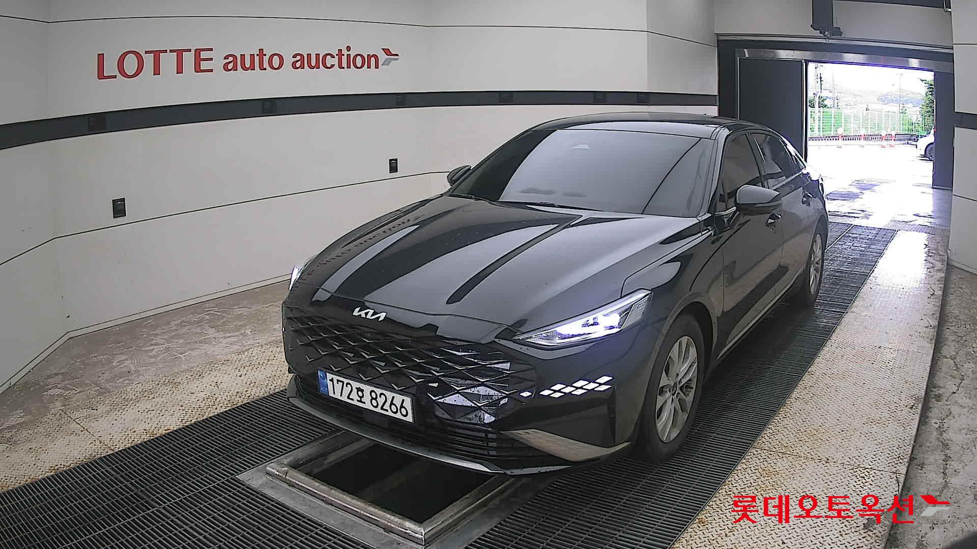 2023 - kia k8
