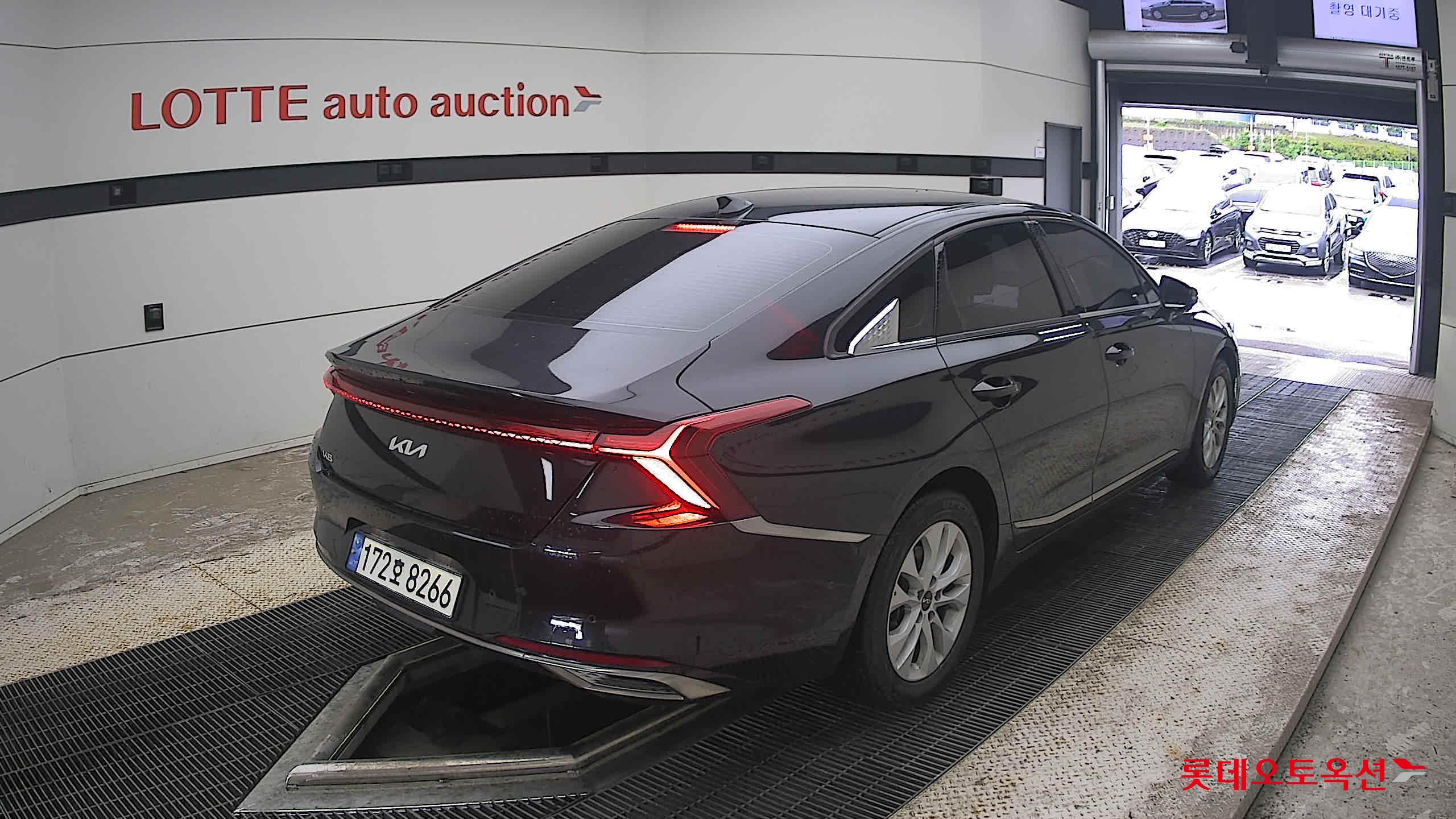 2023 - kia k8