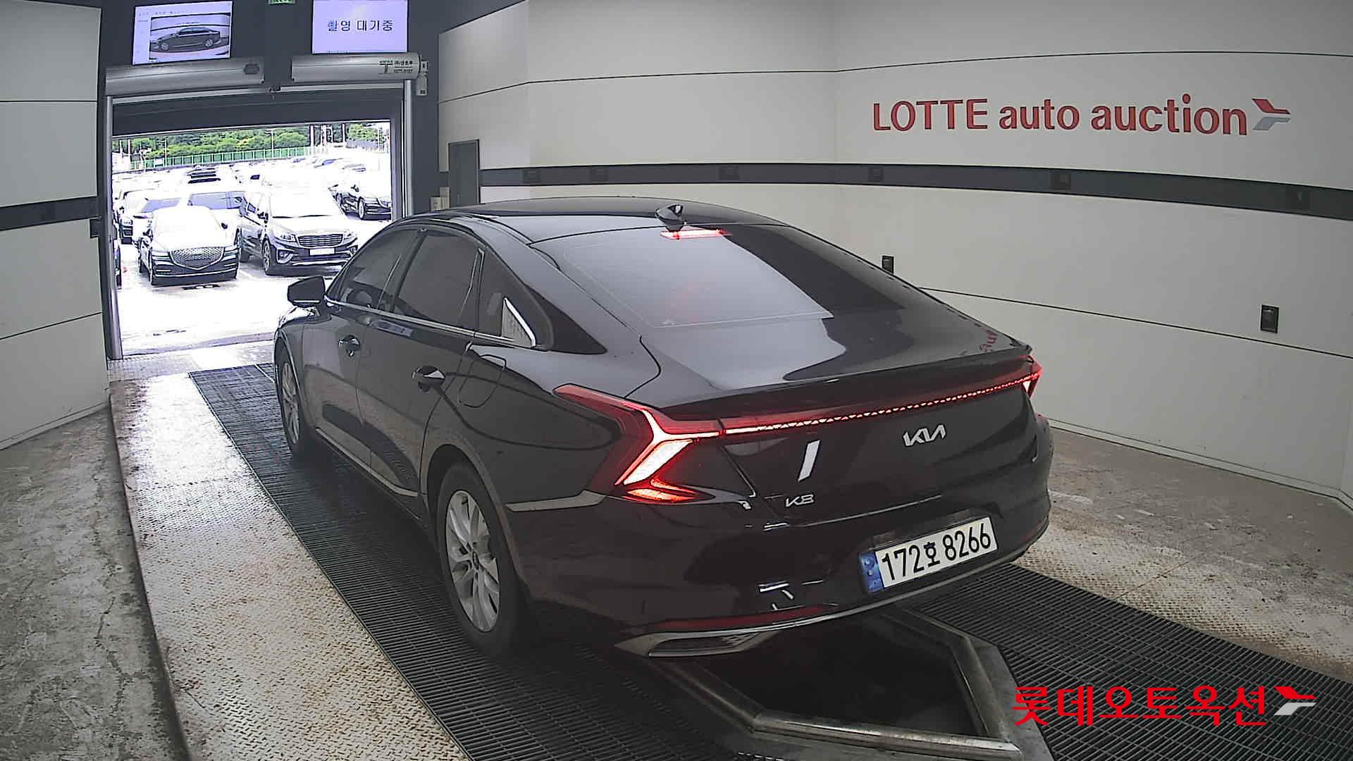 2023 - kia k8