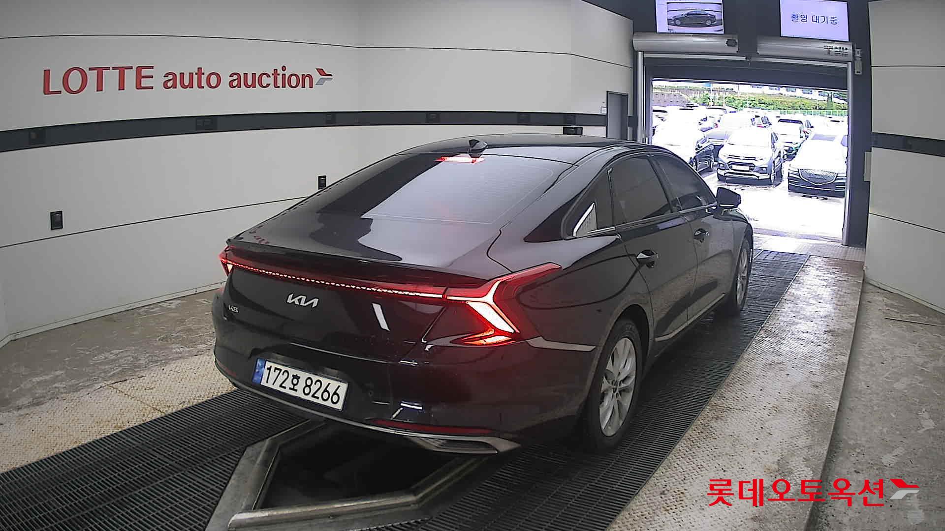 2023 - kia k8