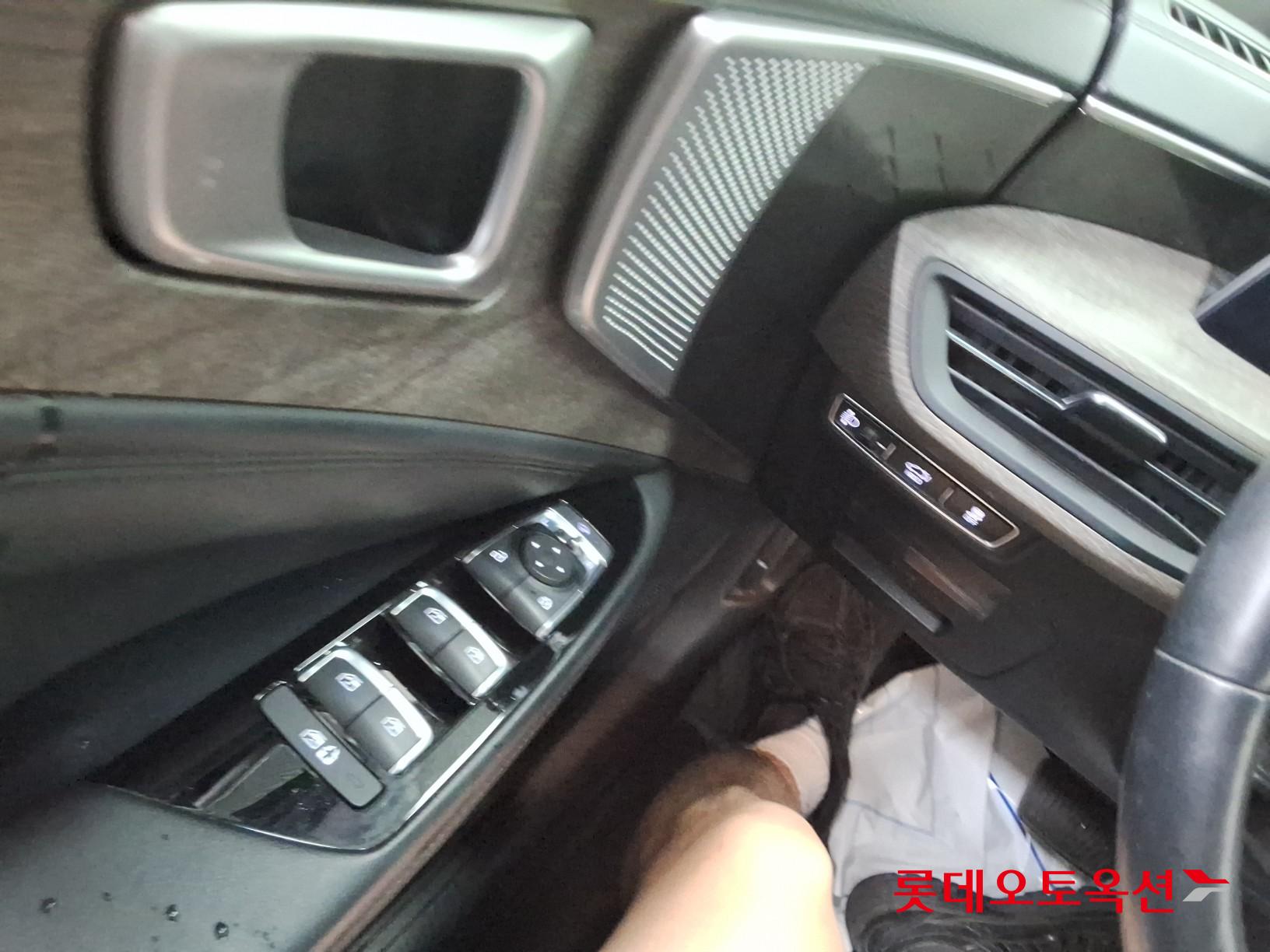 2023 - kia k8
