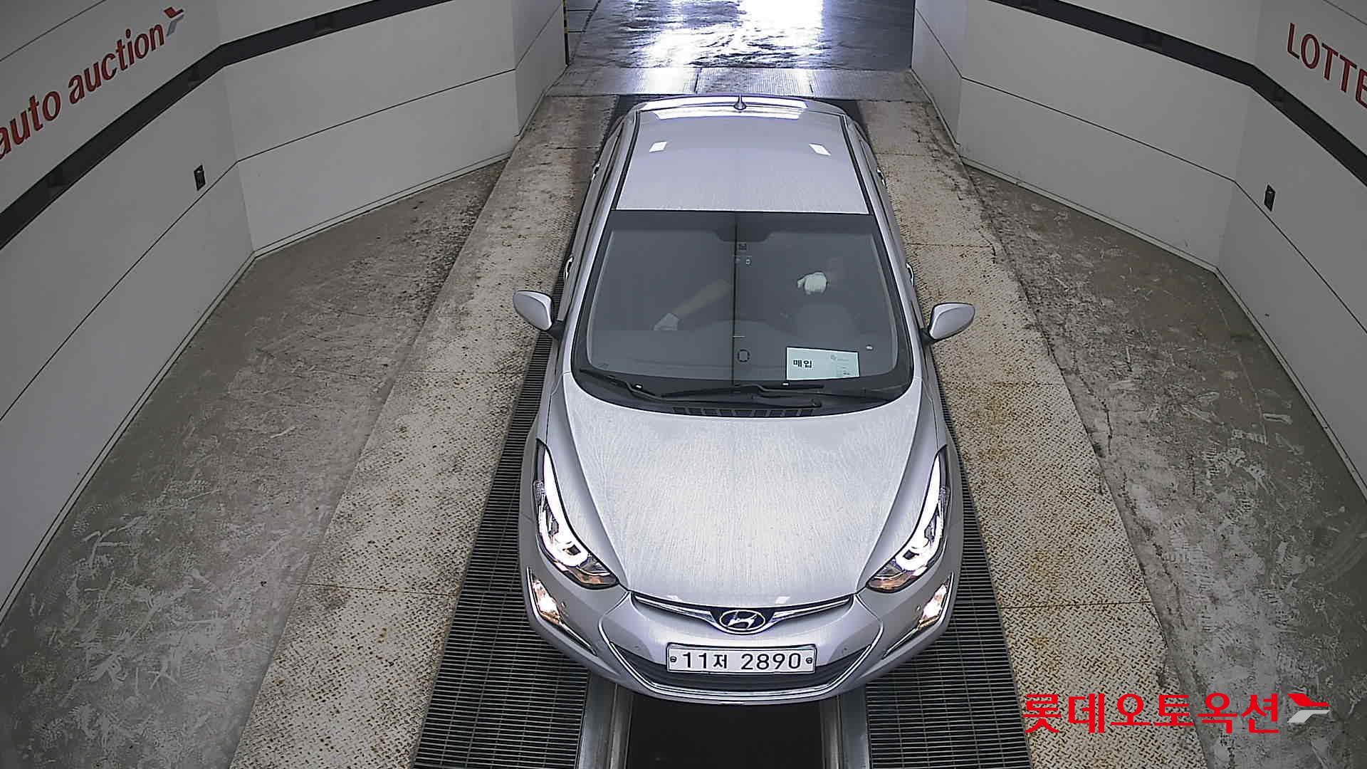 2016 - hyundai avante