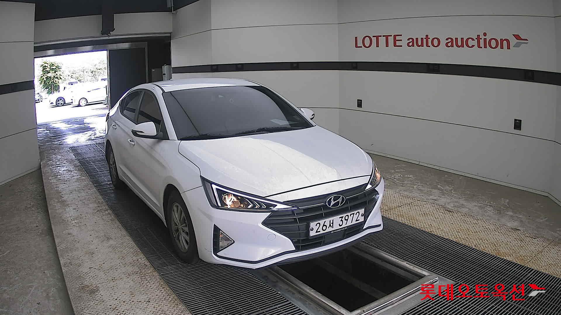 2019 - hyundai avante