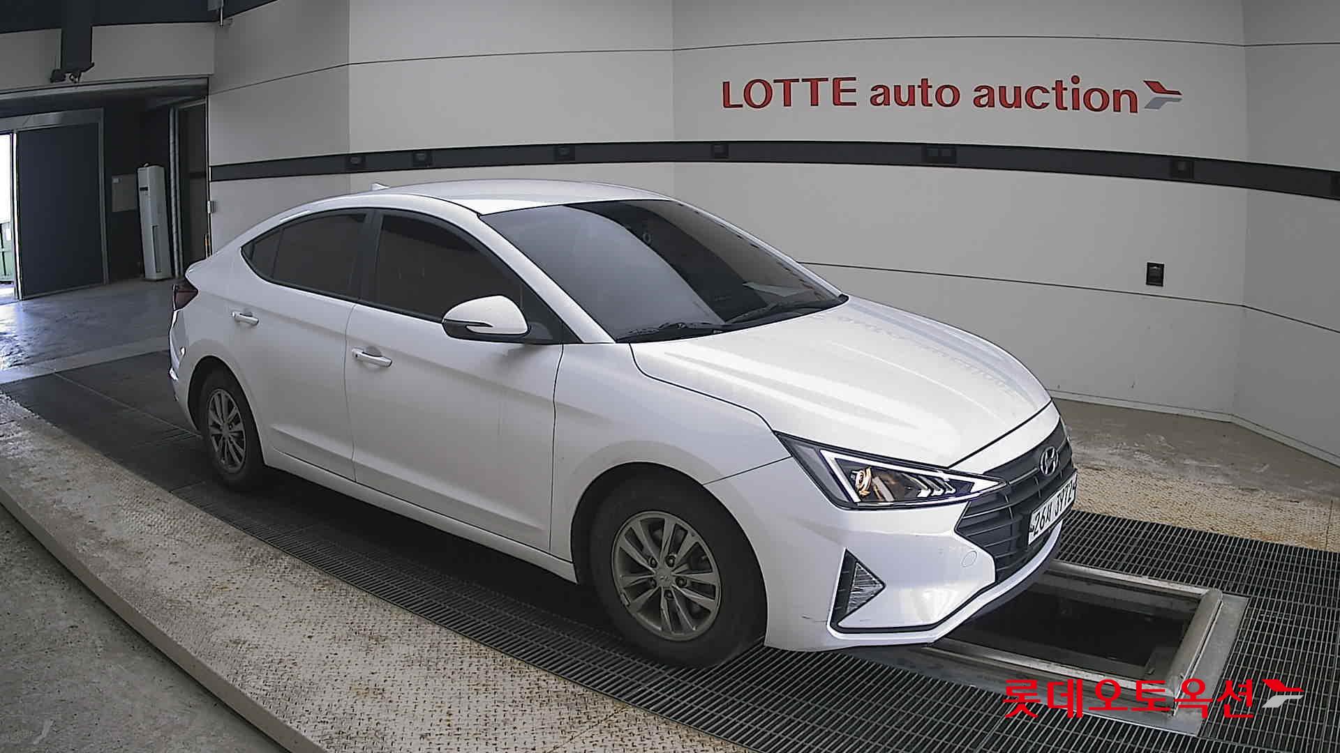 2019 - hyundai avante