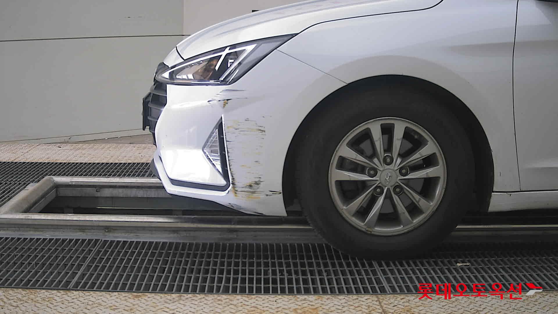 2019 - hyundai avante