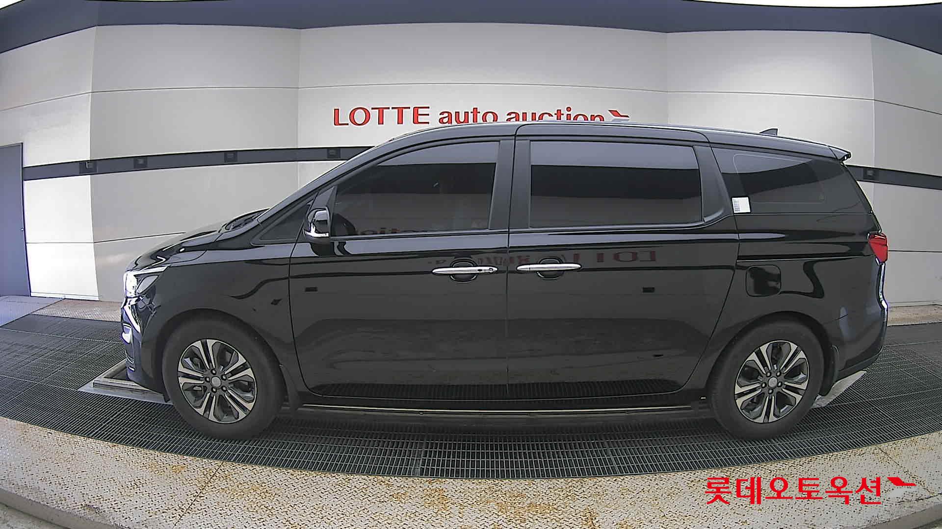 2019 - kia carnival