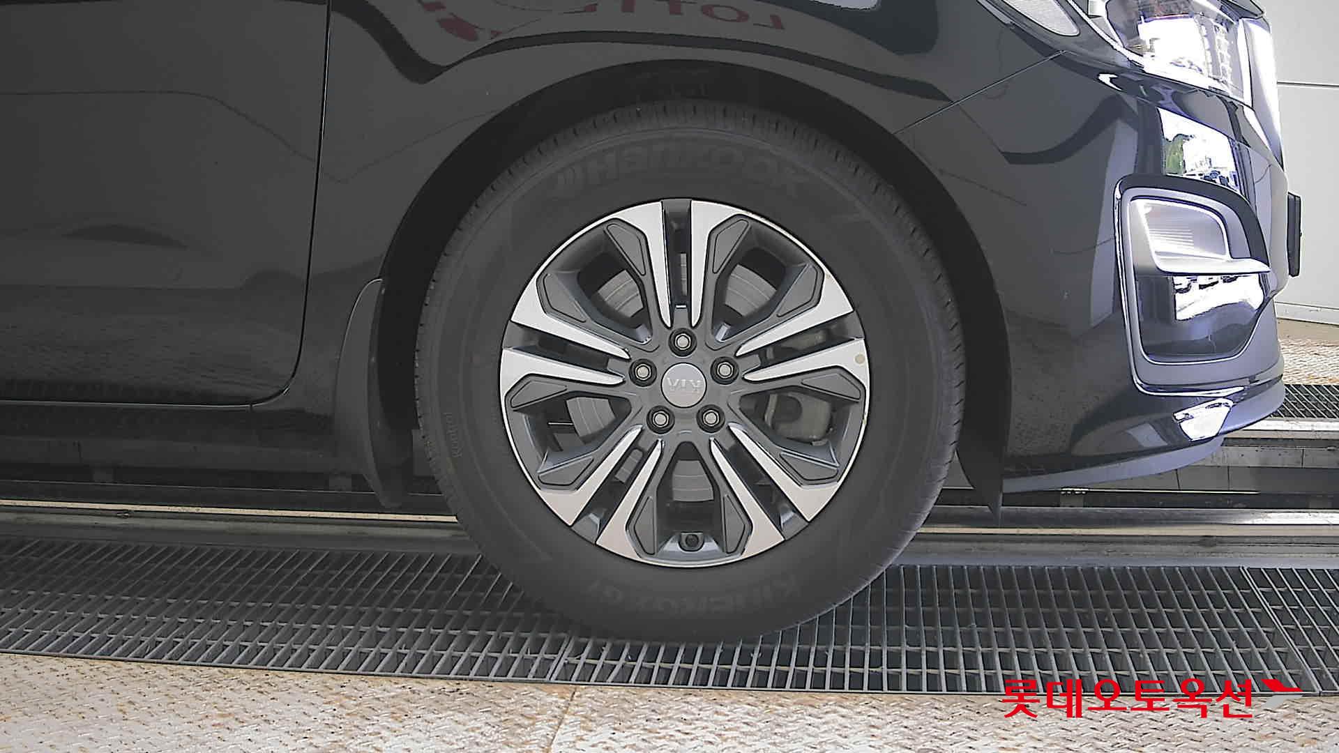 2019 - kia carnival