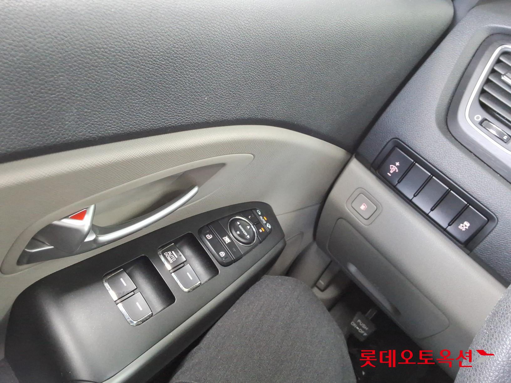 2019 - kia carnival