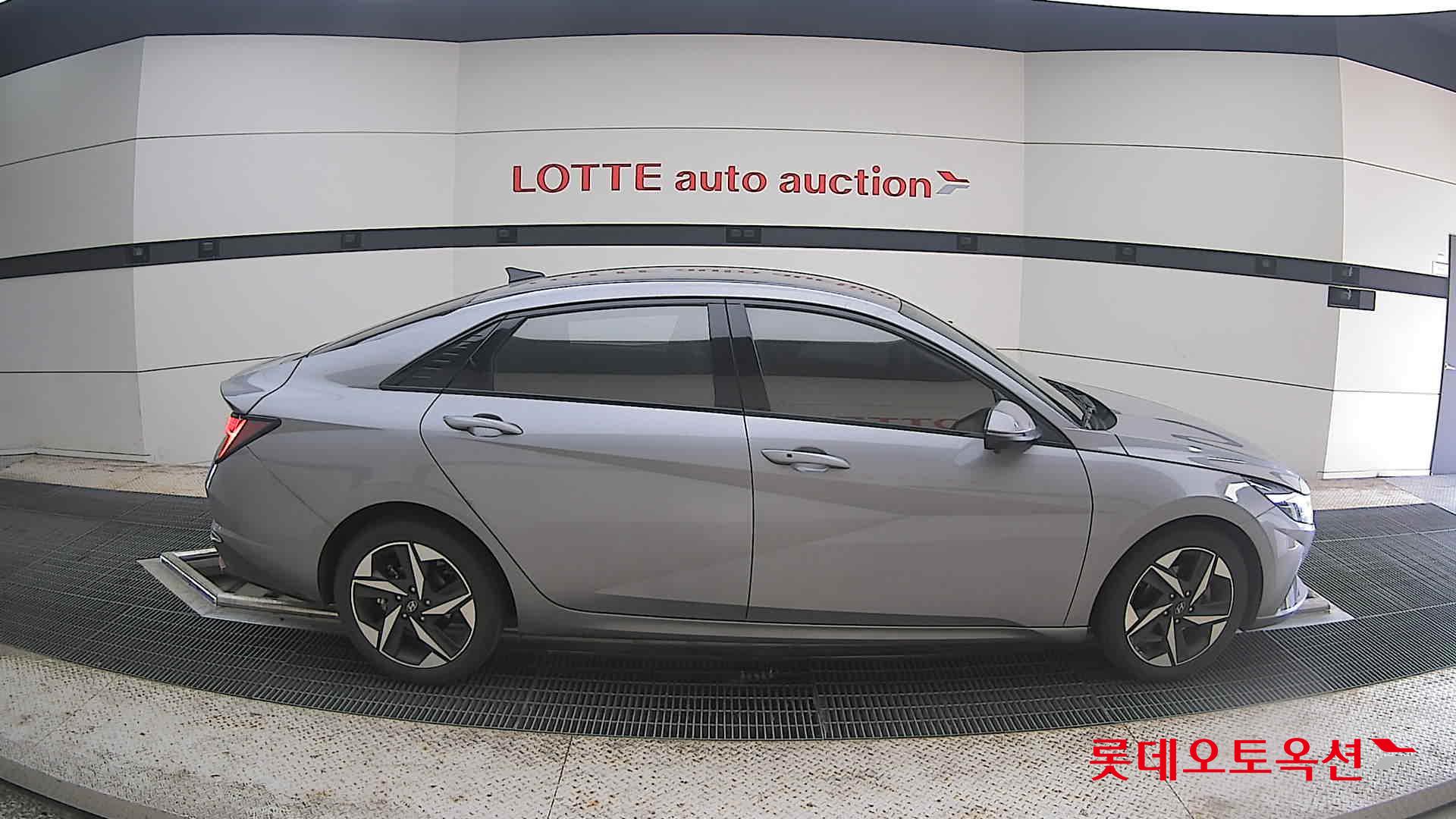 2021 - hyundai avante