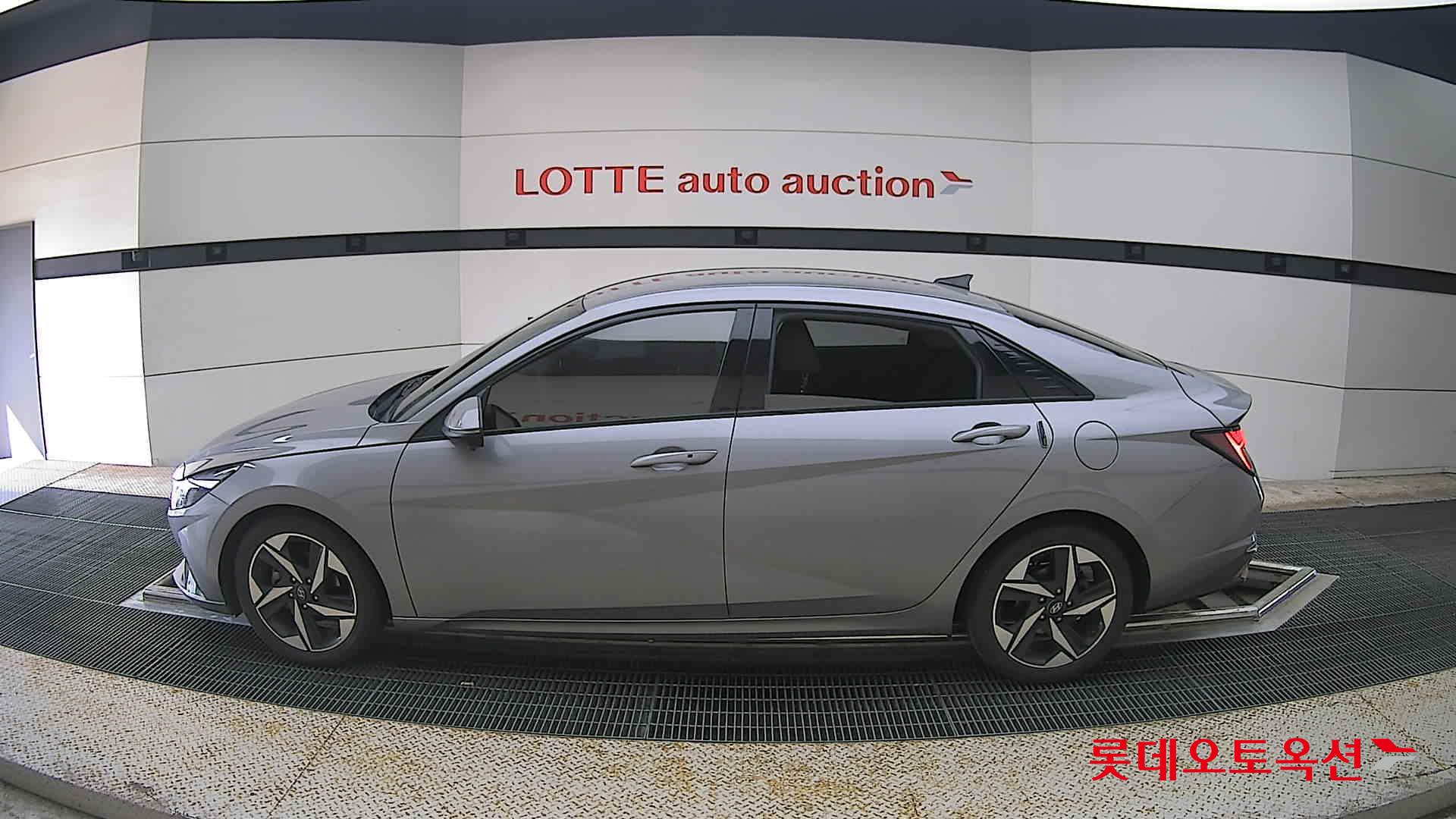 2021 - hyundai avante