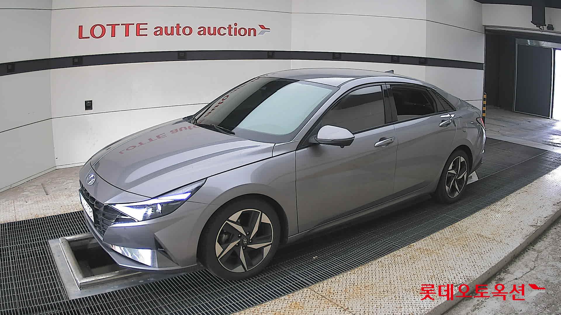 2021 - hyundai avante