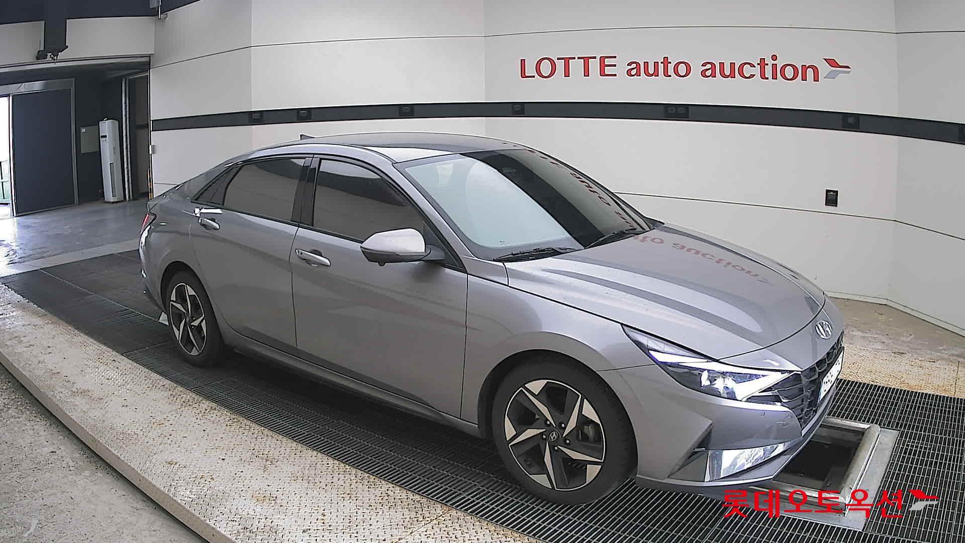 2021 - hyundai avante