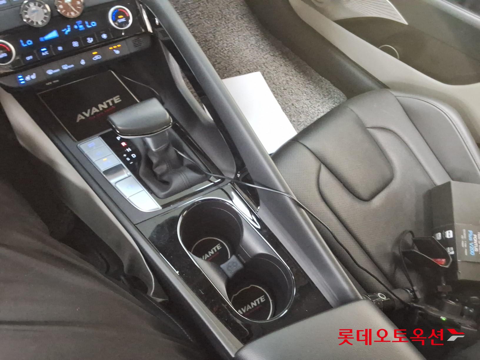 2021 - hyundai avante