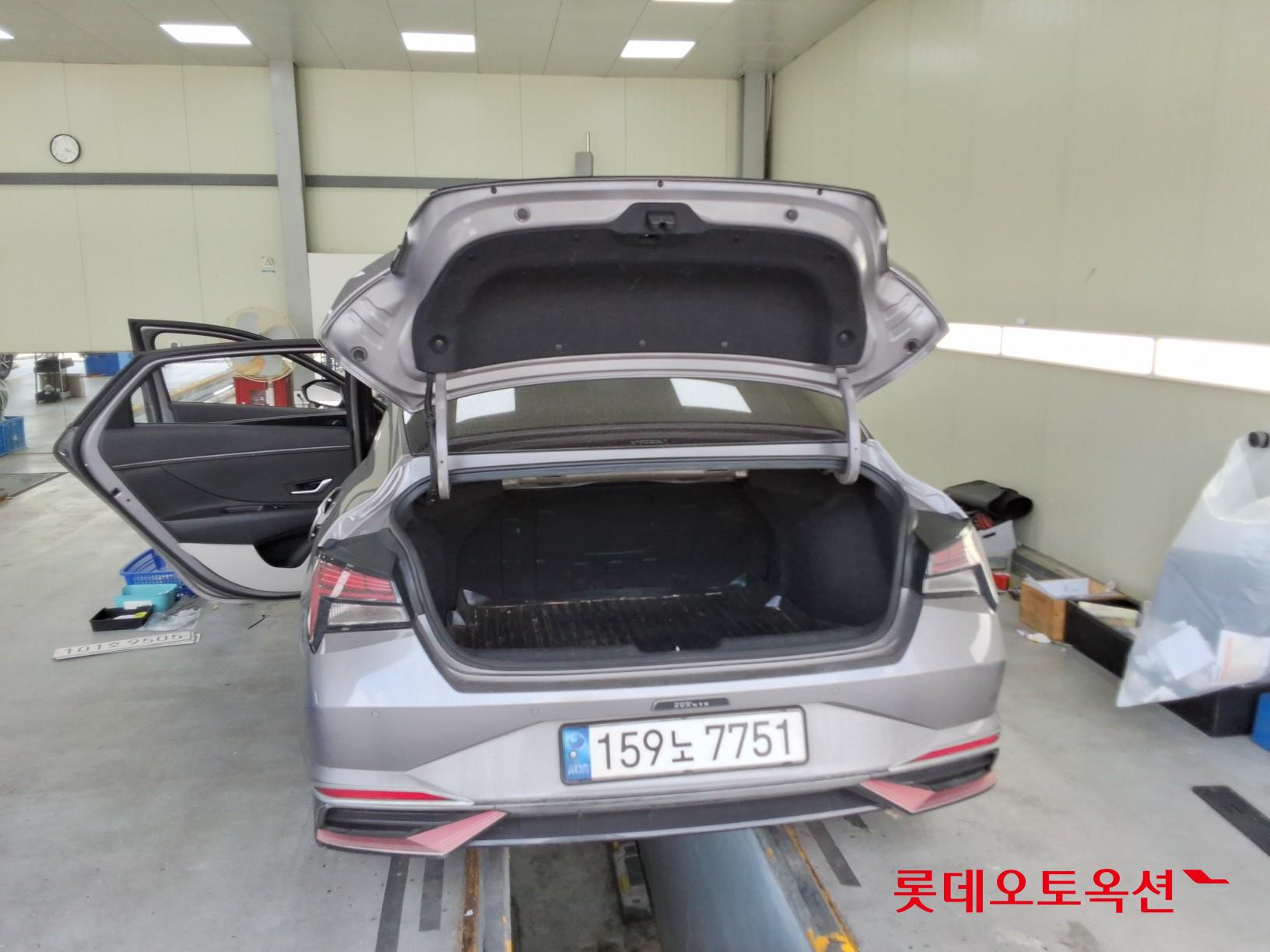 2021 - hyundai avante