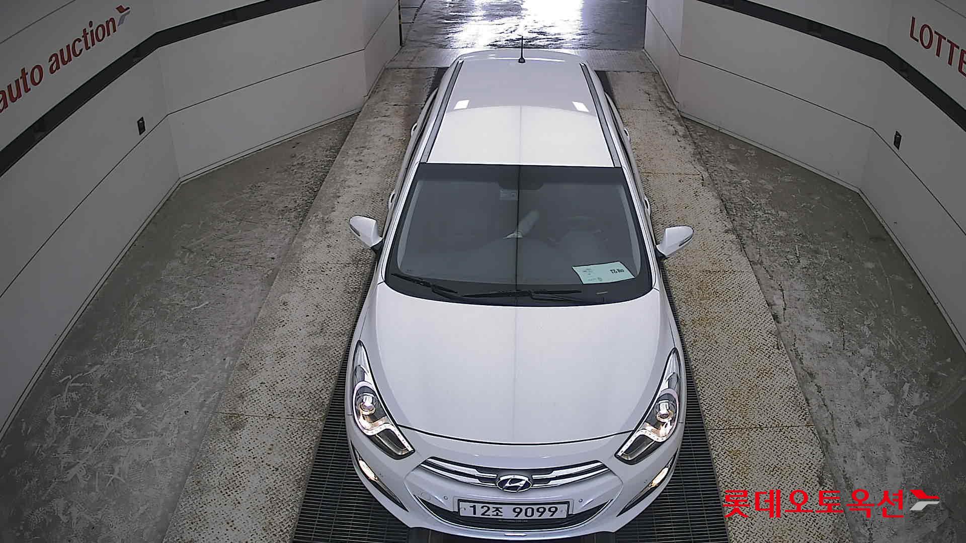 2012 - hyundai i40