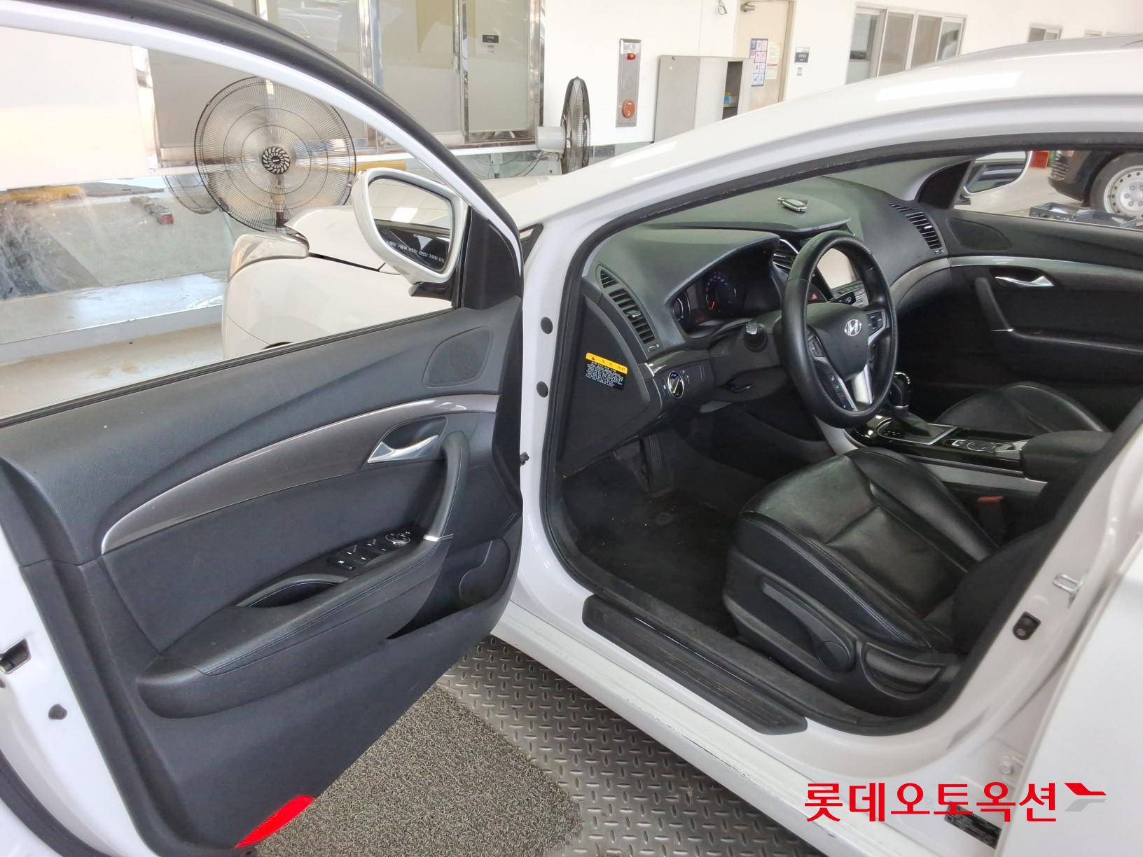 2012 - hyundai i40