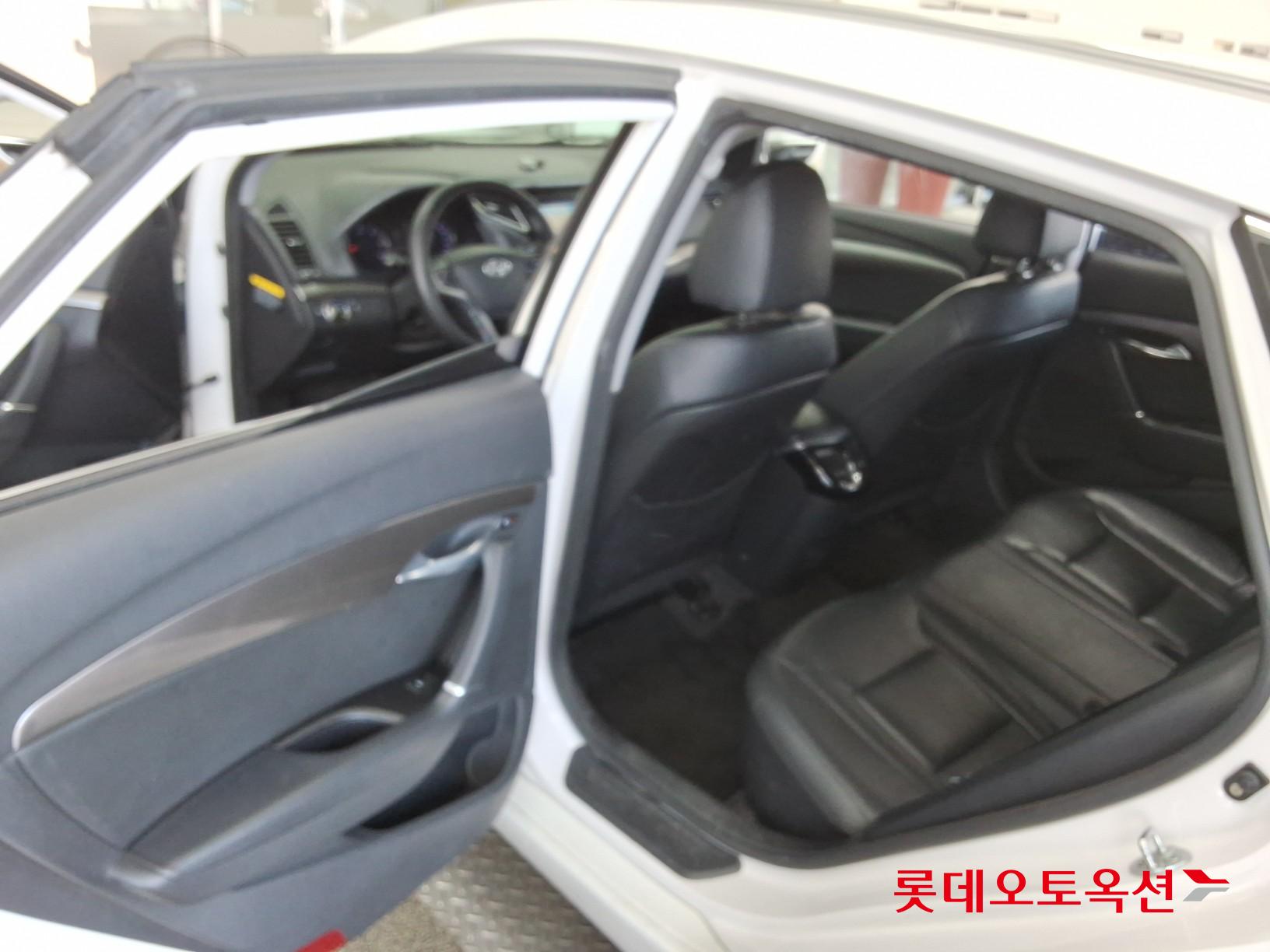 2012 - hyundai i40