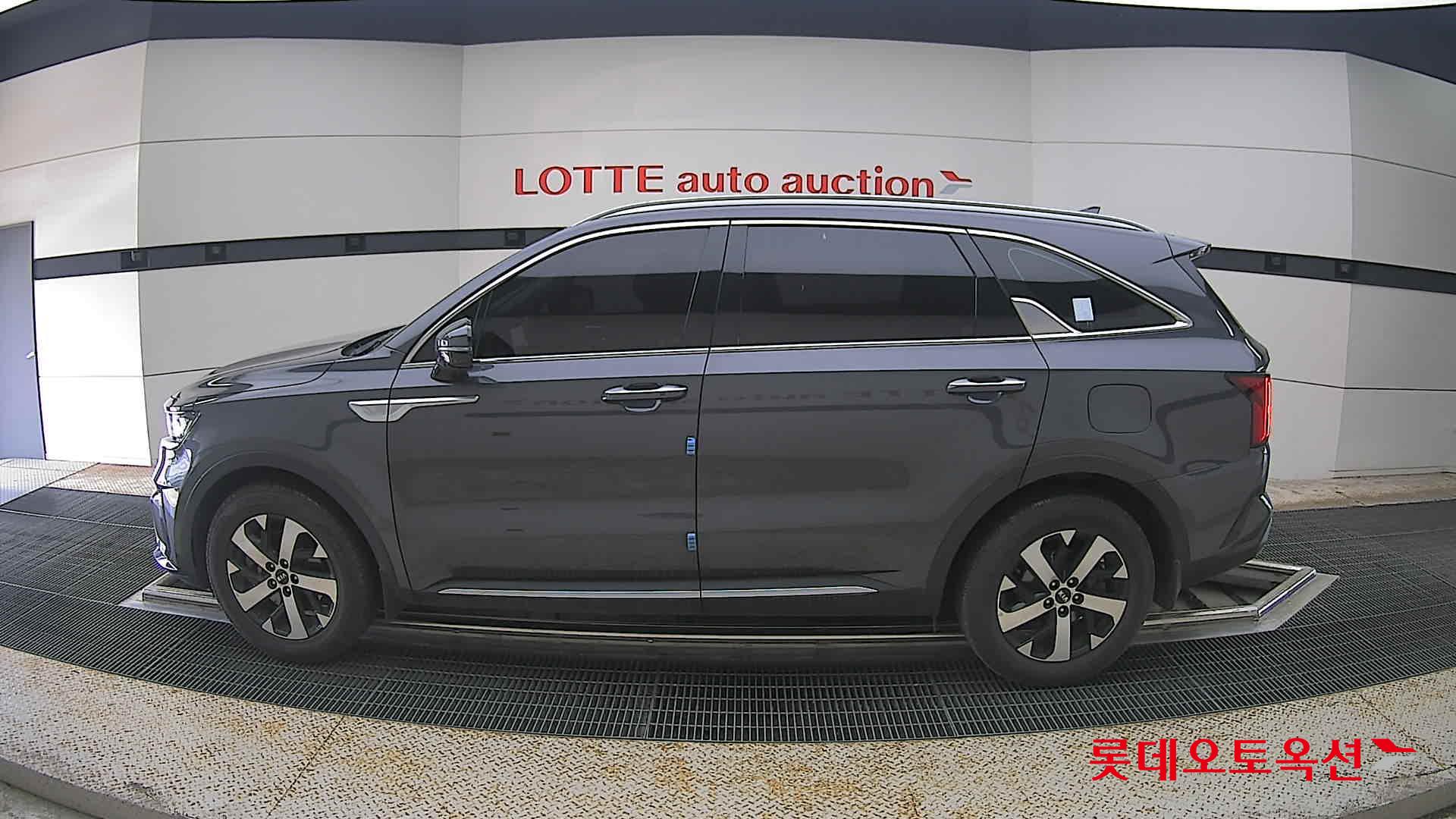 2021 - kia sorento