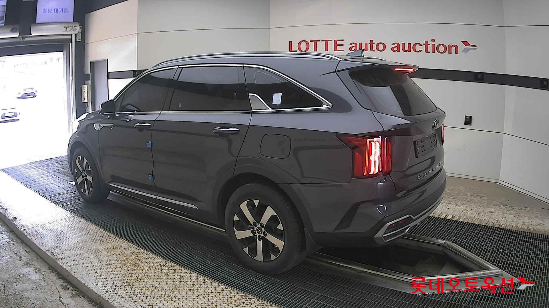 2021 - kia sorento