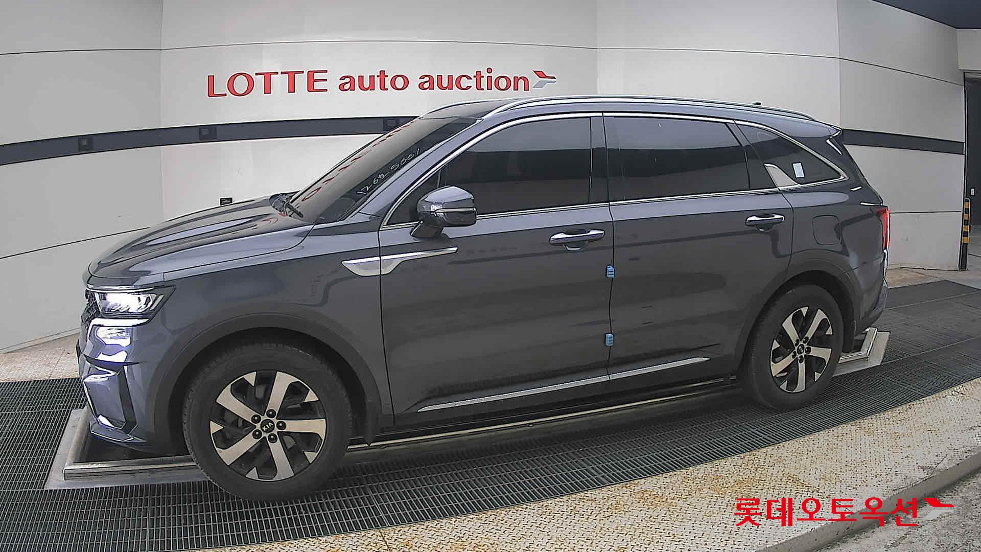 2021 - kia sorento