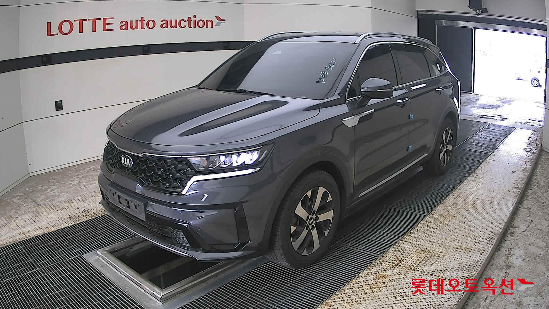 2021 - kia sorento