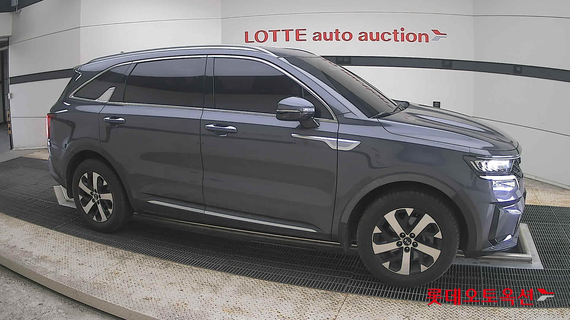 2021 - kia sorento