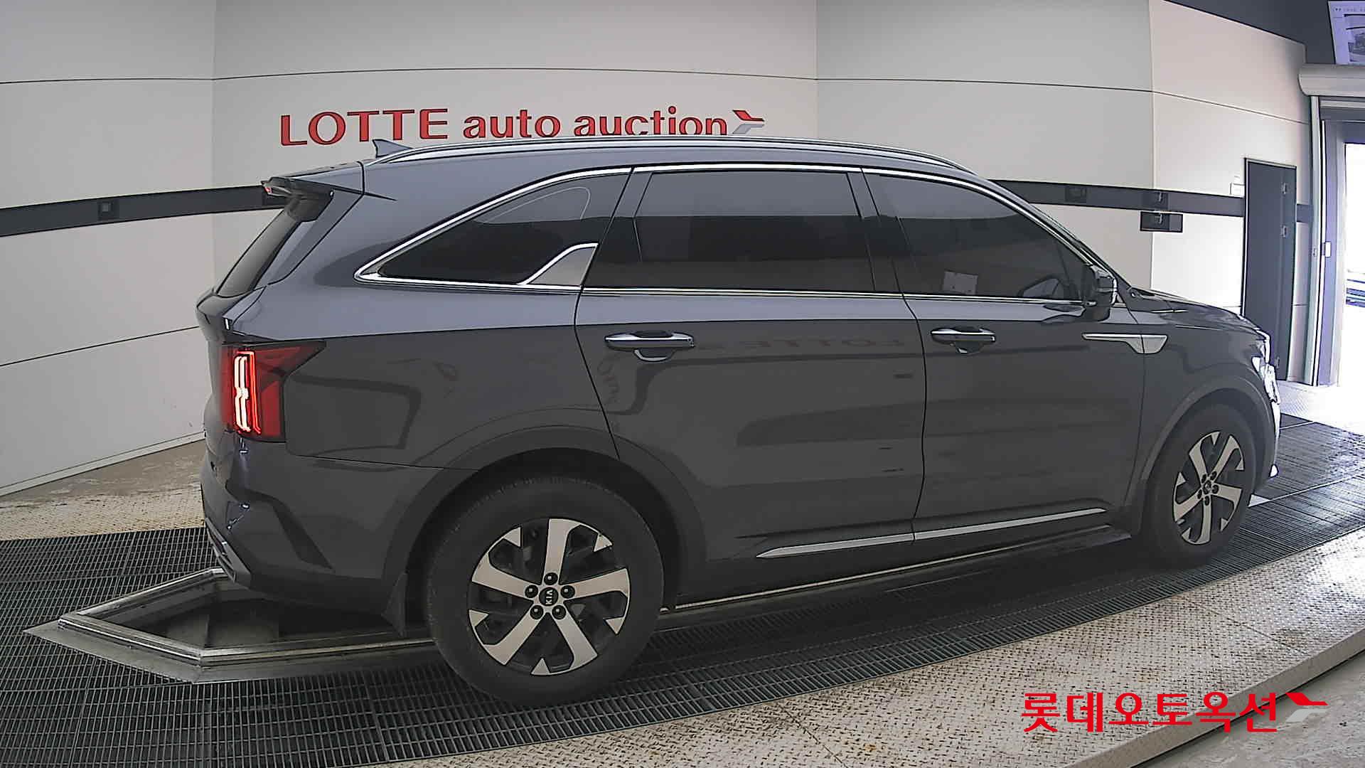 2021 - kia sorento