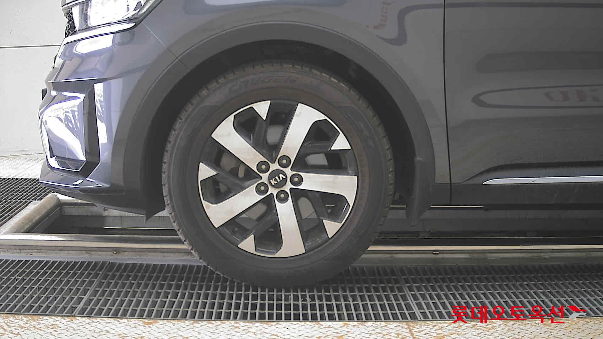 2021 - kia sorento