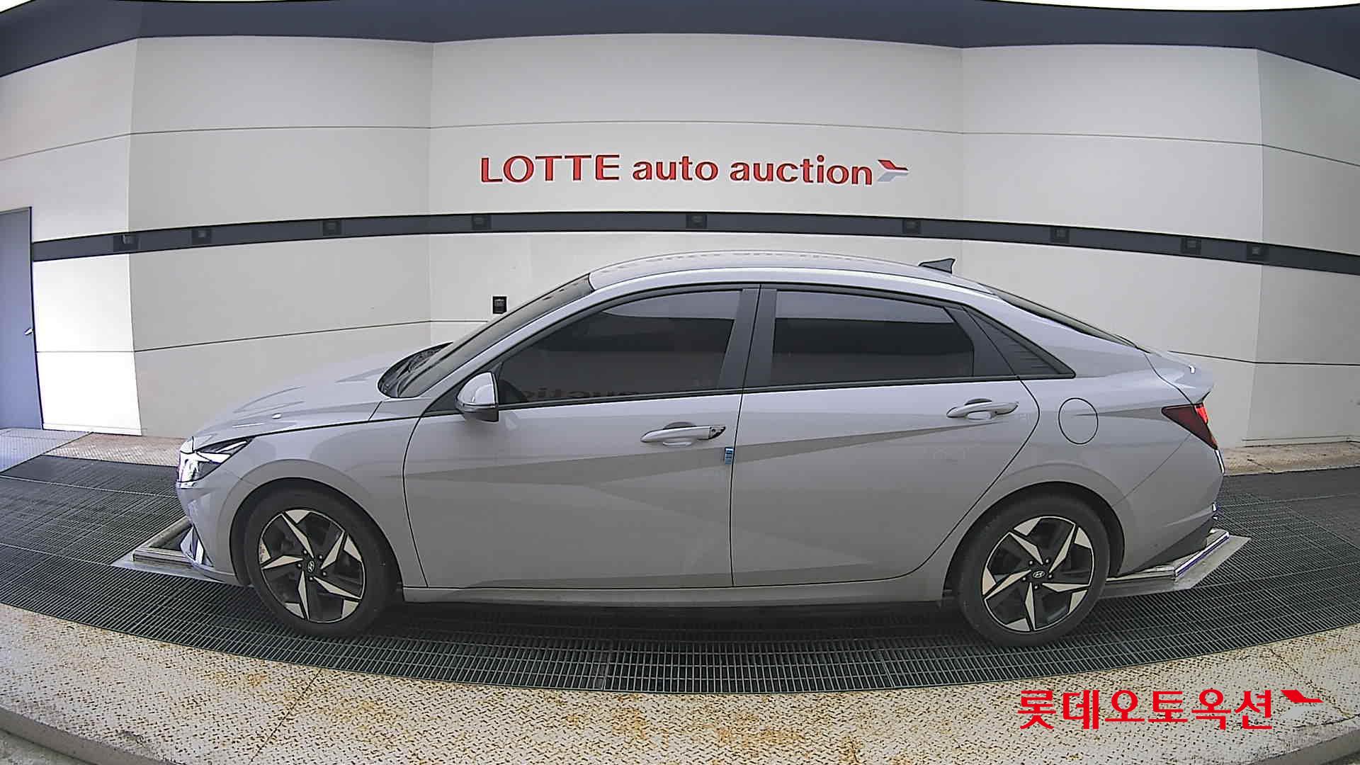 2023 - hyundai avante